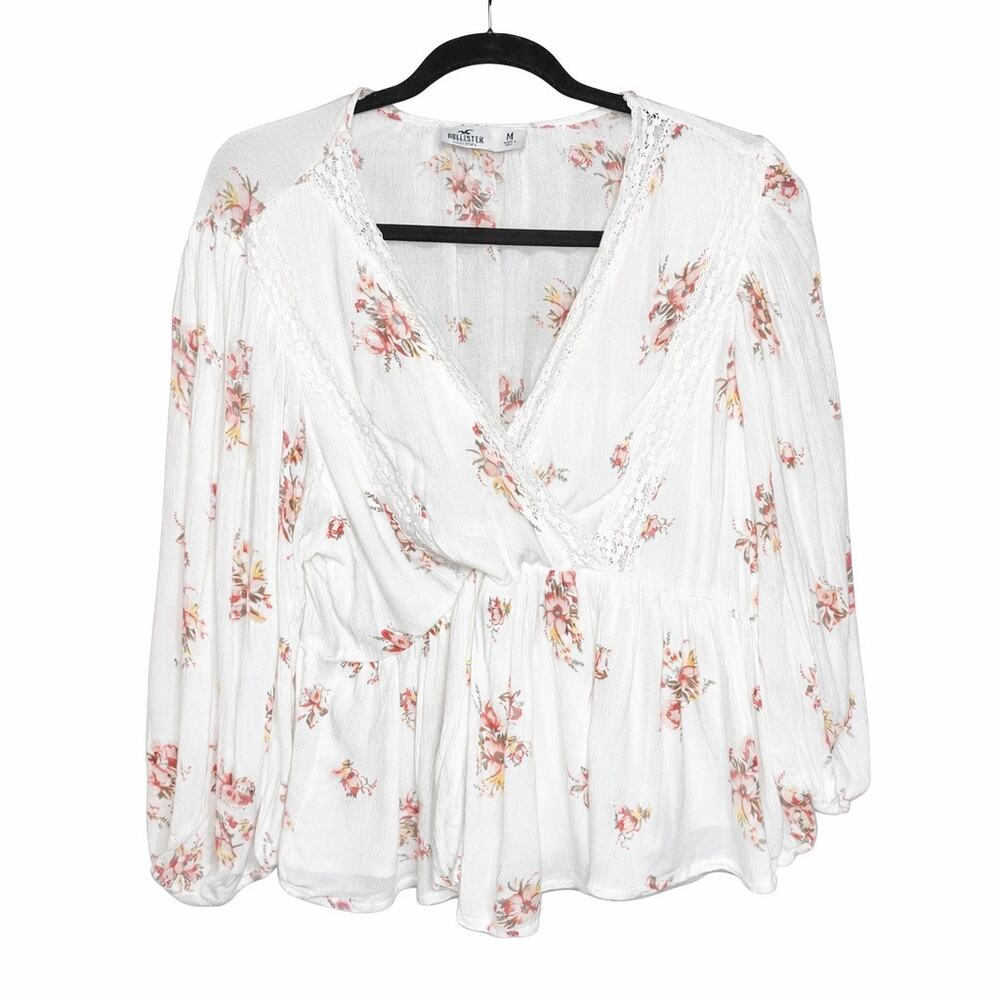 Hollister Romantic Boho Floral White Cottagecore Long Sleeve Wrap Style Size M
